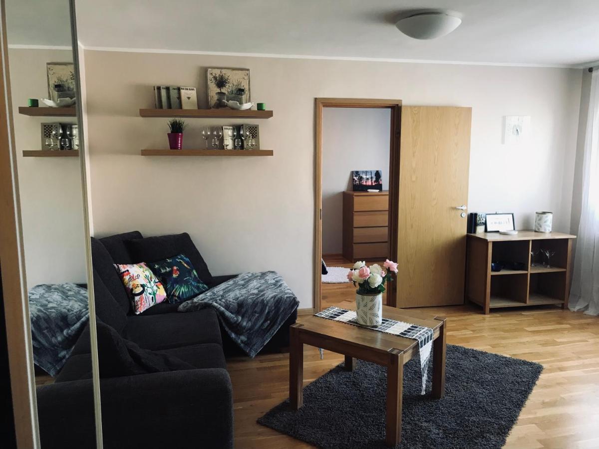 Cozy Central Apartment タリン エクステリア 写真