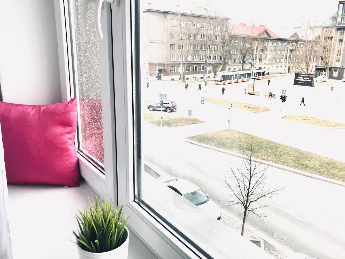 Cozy Central Apartment タリン エクステリア 写真
